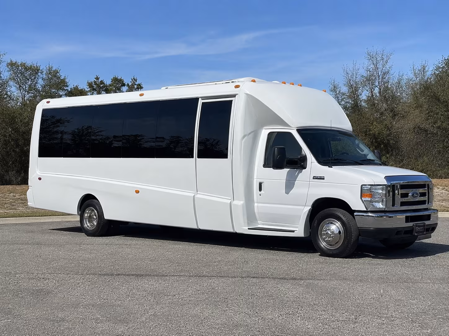 Inglewood Birthday, Sweet 16, & Quinceañera Party Bus Rentals