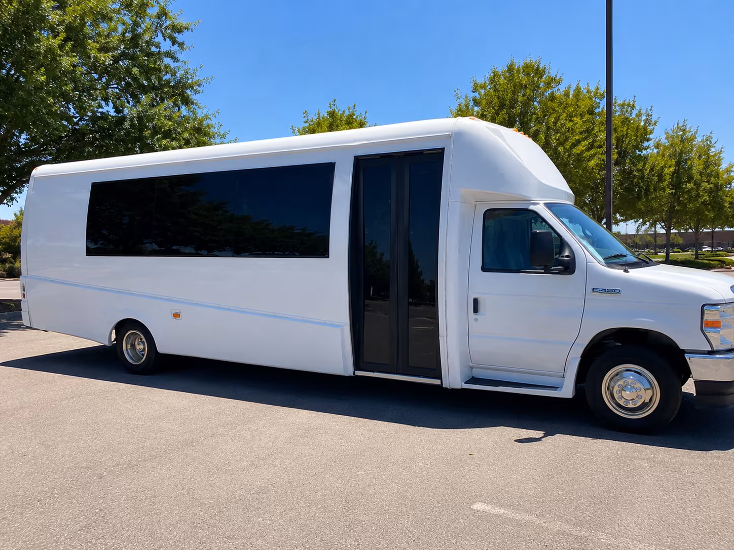 Montebello Homecoming & Prom Party Bus Rentals
