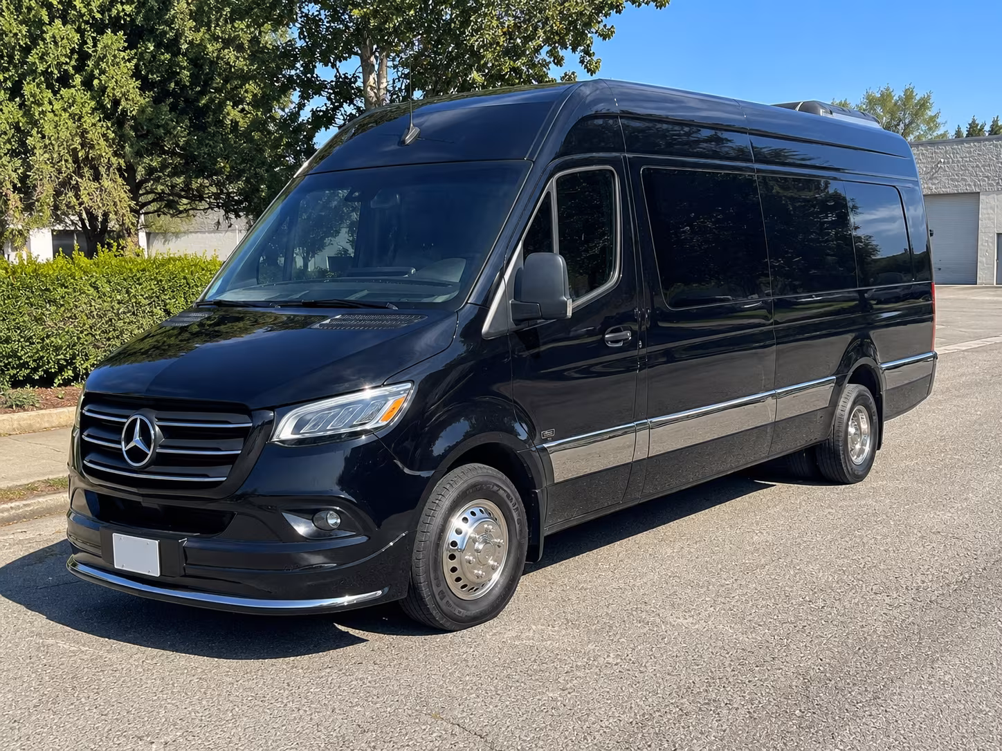 Paramount Wedding Transportation & Shuttle Service