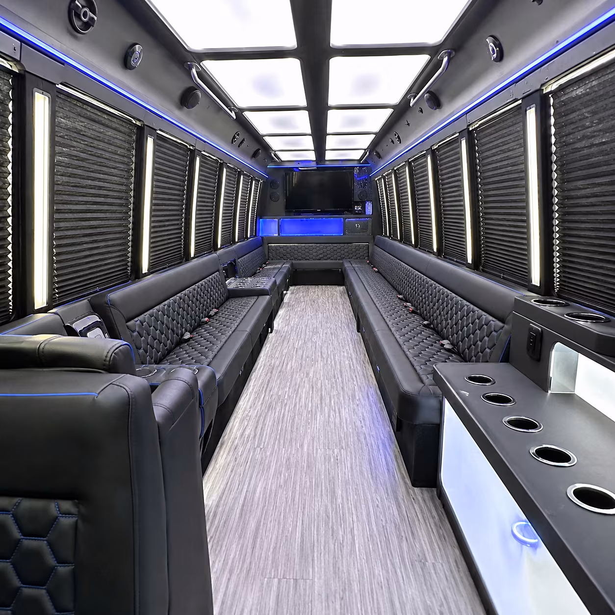 South Gate Birthday, Sweet 16, & Quinceañera Party Bus Rentals