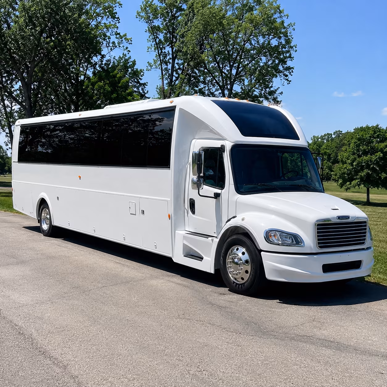 Whittier Birthday, Sweet 16, & Quinceañera Party Bus Rentals
